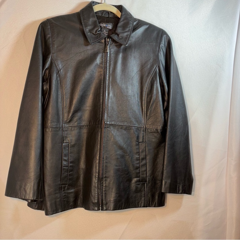 Style & Co. Genuine Leather Petite Black Zip-Front Jacket Size M EUC